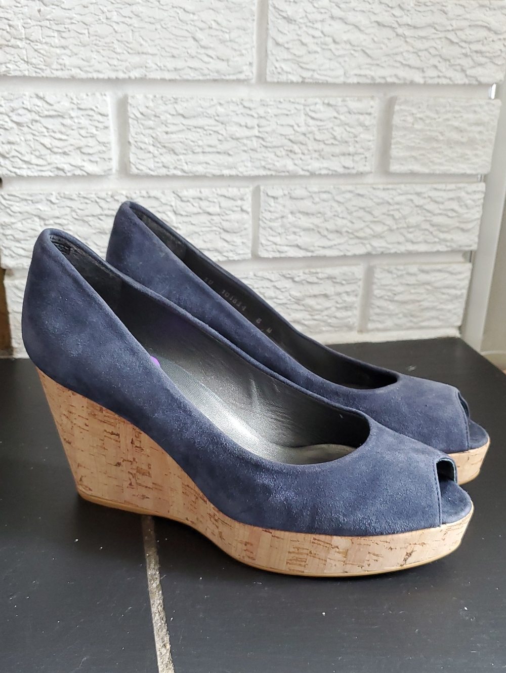 Stuart Weitzman Navy Suede Peep-Toe Cork Platform Wedges Sz 8 Feminine Coquette